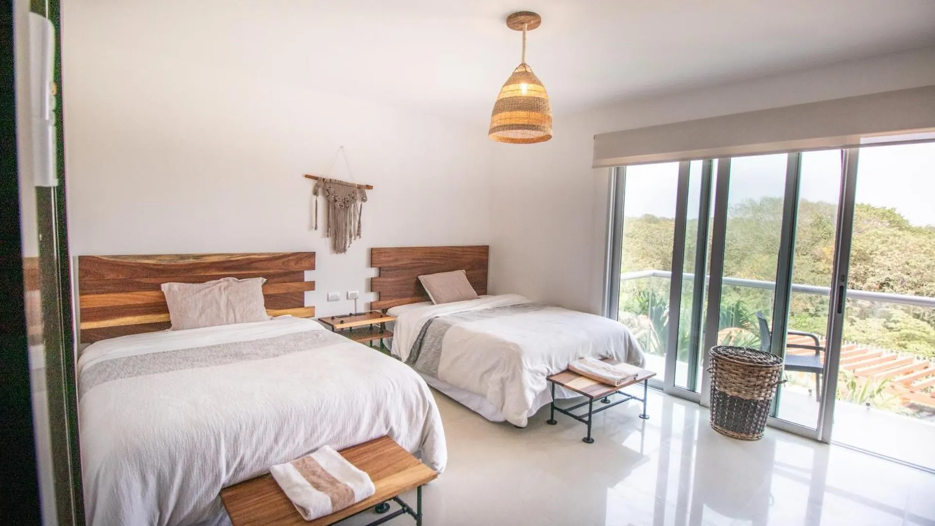 Luxury Beachfront Resort At Mareazul Playa del Carmen