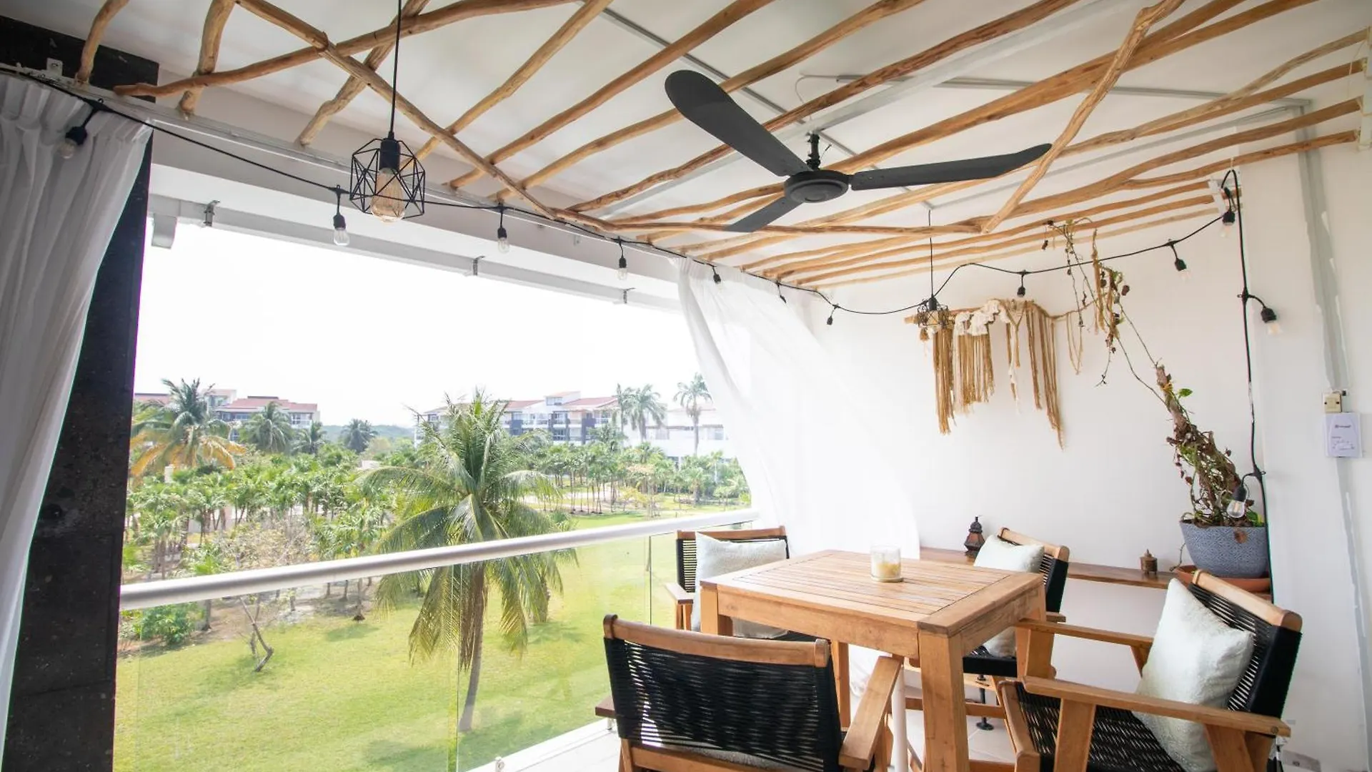 Apartman Luxury Beachfront Resort At Mareazul Playa del Carmen Mexikó